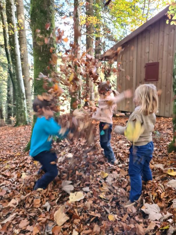 Enfants en forêt 10